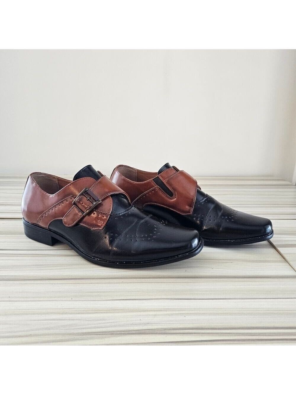 Stacy Adams Brown & Black Dress Shoes Size 6